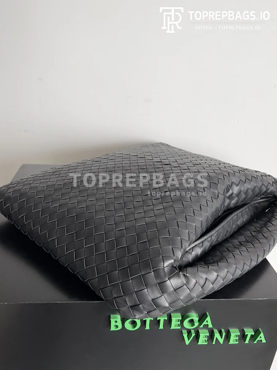 i1693482588_1212_3 Bottega Veneta Hop Large in Black