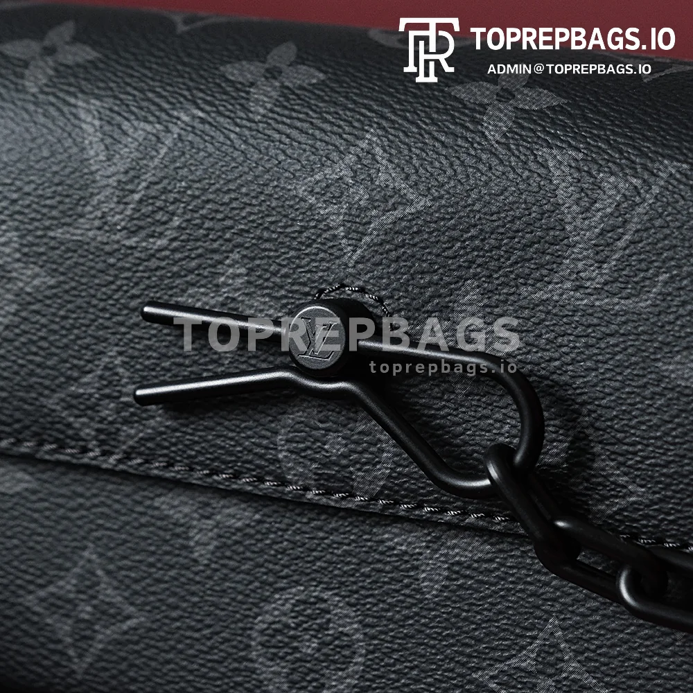 i1693995095_3828_0 Louis Vuitton Steamer in Black