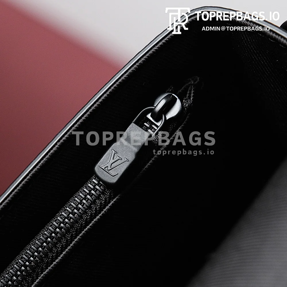 i1693995095_7969_7 Louis Vuitton Steamer in Black