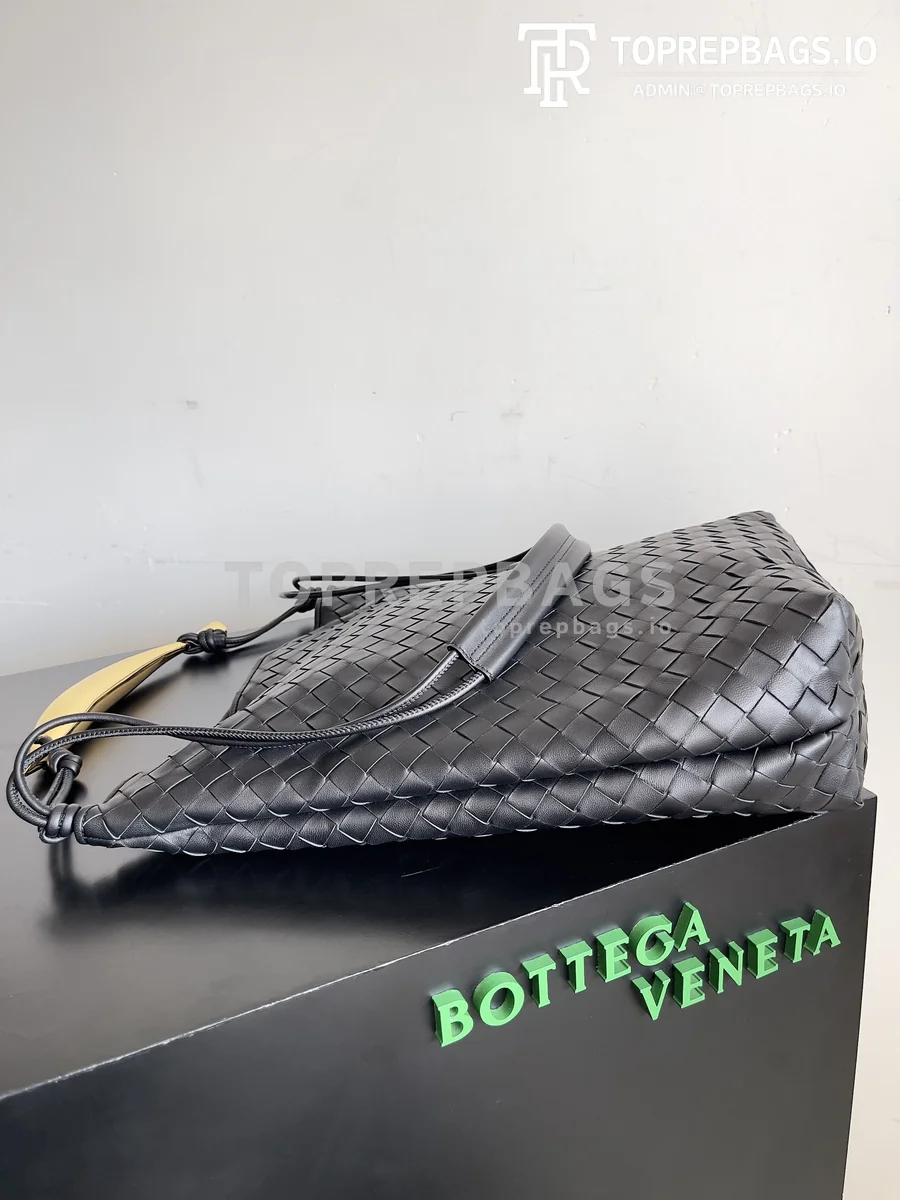 i1695055314_4203_8 Bottega Veneta Sardine in Black