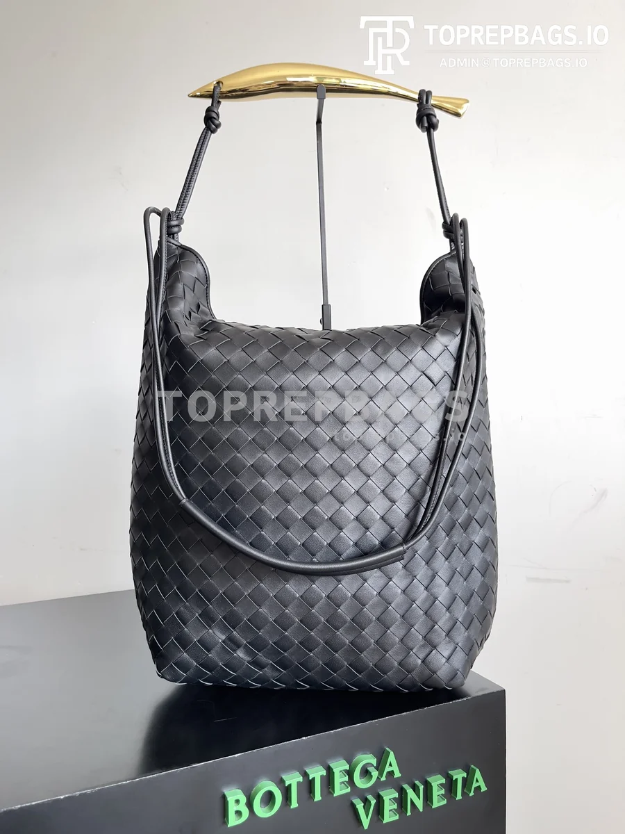 i1695055314_5302_0 Bottega Veneta Sardine in Black