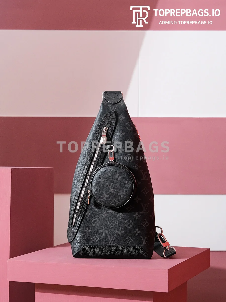 i1695110800_4767_0 Louis Vuitton Duo Slingbag in Black