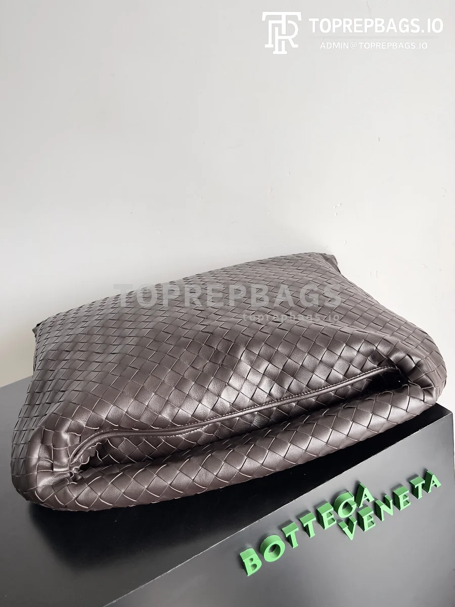 i1697548201_2677_2 Bottega Veneta Hop Large in Brown