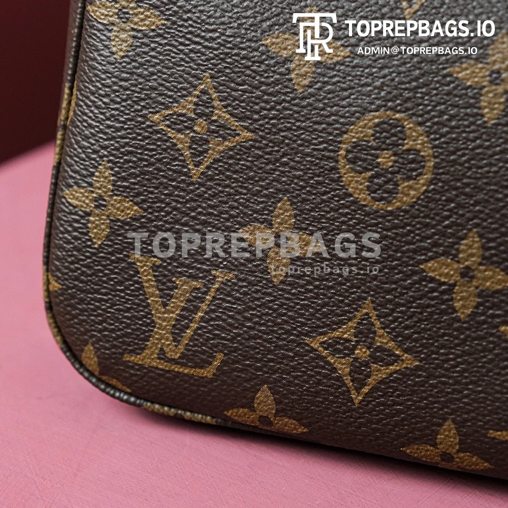 i1699437049_2098_1 Louis Vuitton Pochette Accessoires in Brown