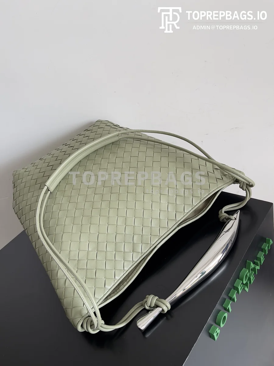 i1701094423_3294_4 Bottega Veneta Sardine in Green