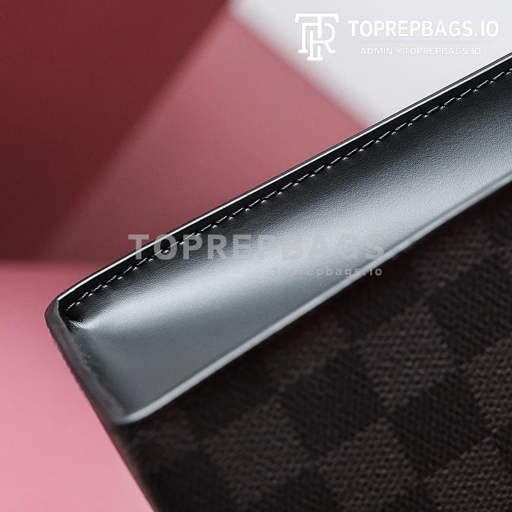 i1701510620_6156_4 Louis Vuitton Pochette Voyage in Black