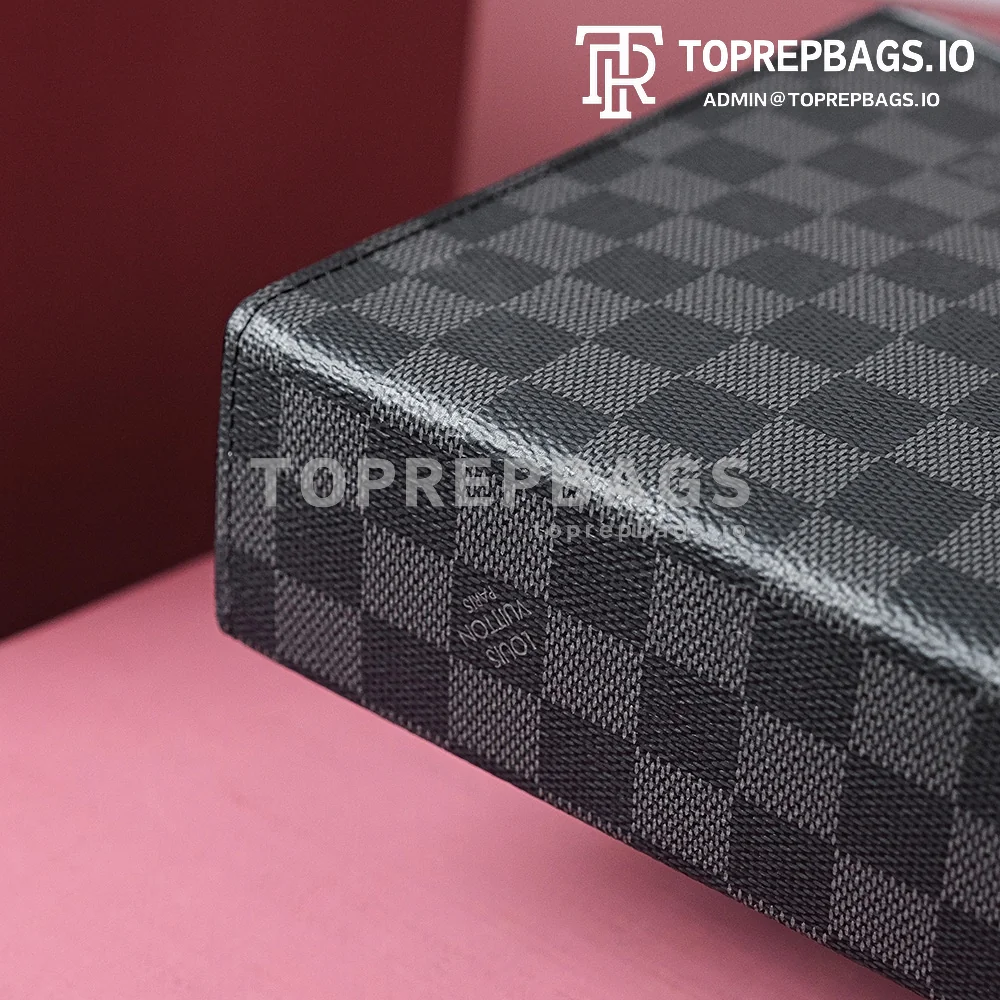 i1701510643_7385_0 Louis Vuitton Pochette Voyage in Black