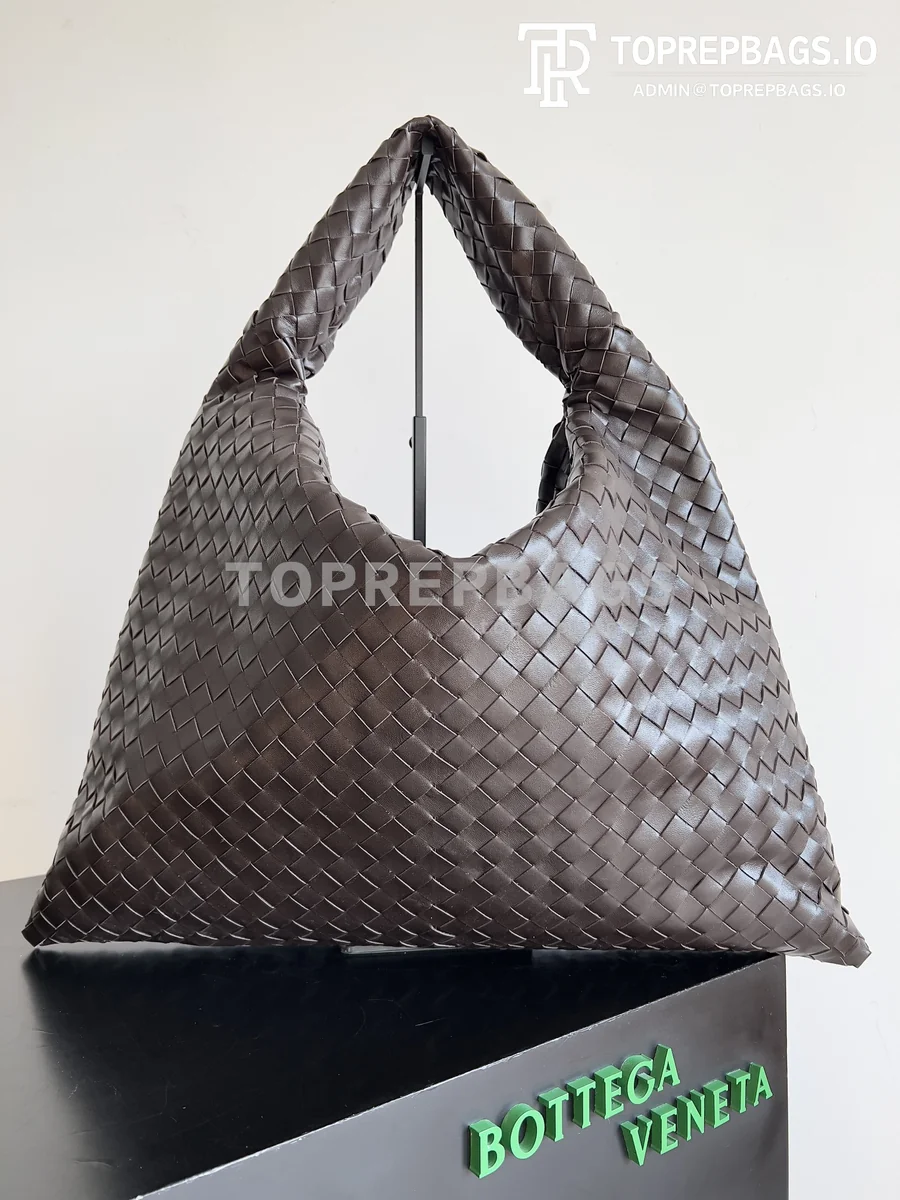 i1703346023_697_0 Bottega Veneta Hop Large in Brown
