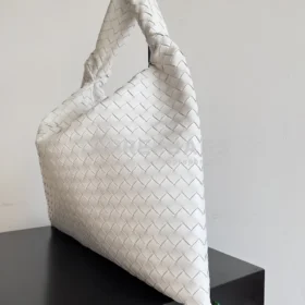 Bottega Veneta Hop Large in White
