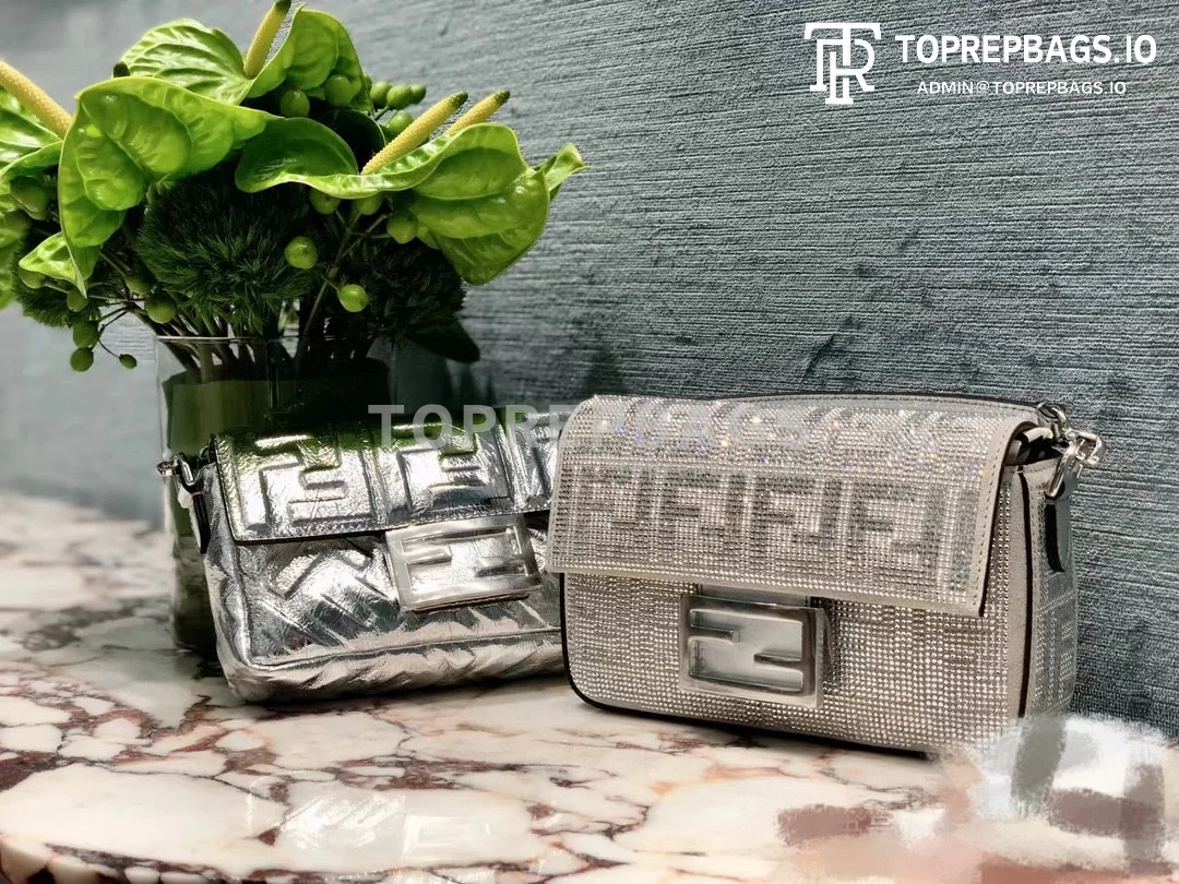 i1709615889_1065_0 Fendi Baguette Mini in Grey