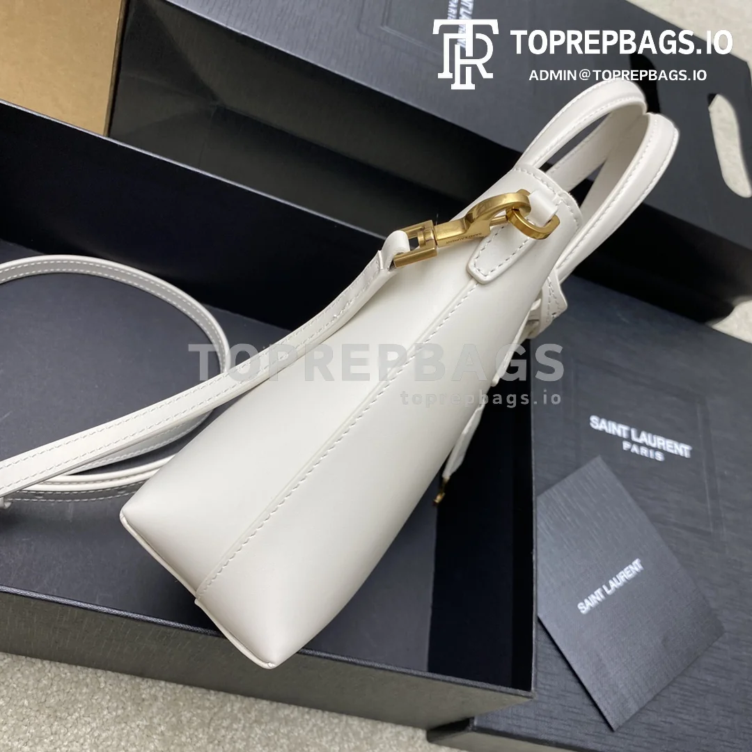 i1713345794_8065_2 YSL Toy Shopping in White