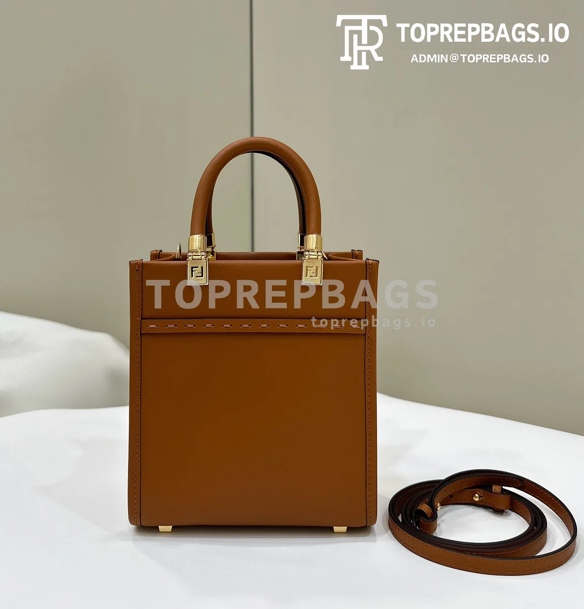 i1713773552_7031_2 Fendi Sunshine Shopper in Brown