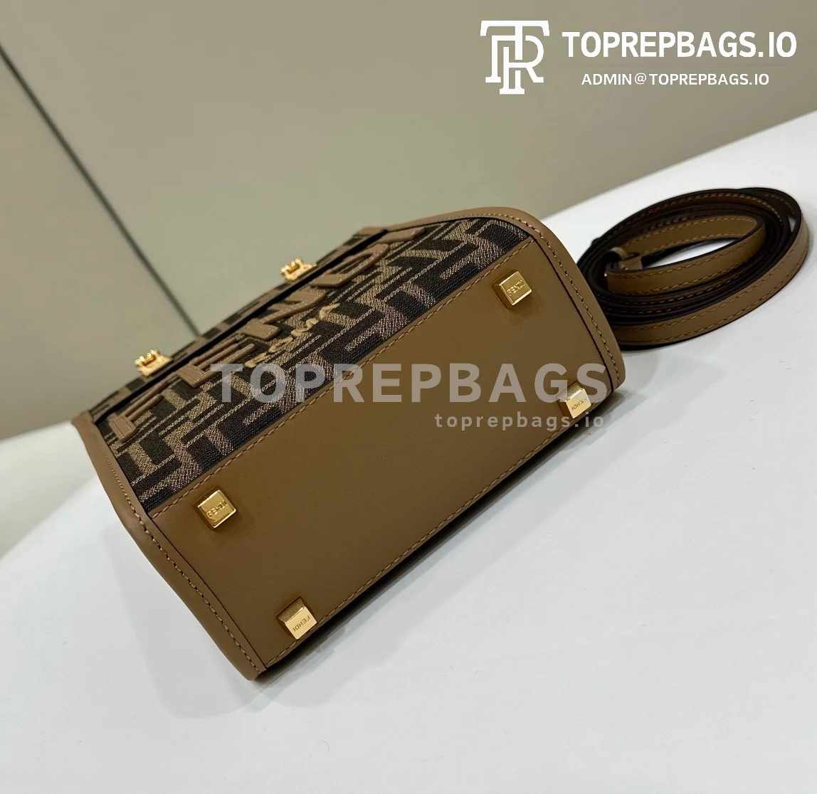i1714718700_8396_3 Fendi Sunshine Shopper in Brown