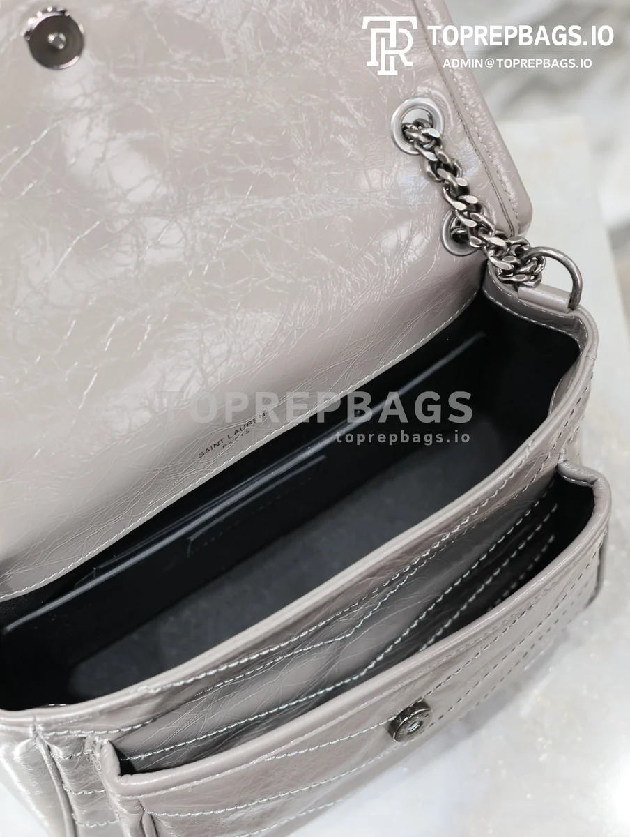 i1718102010_2811_0 YSL Niki in Grey