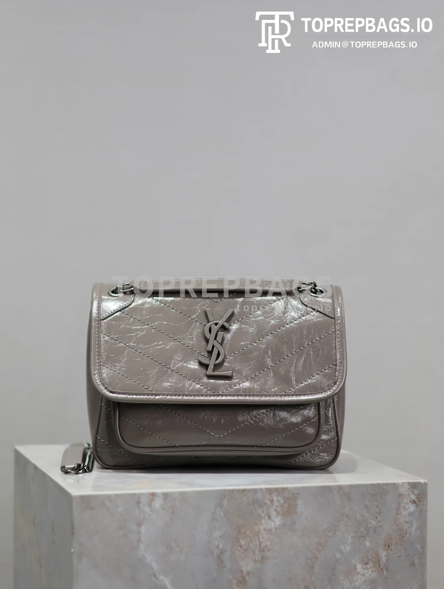 i1718102010_7750_5 YSL Niki in Grey