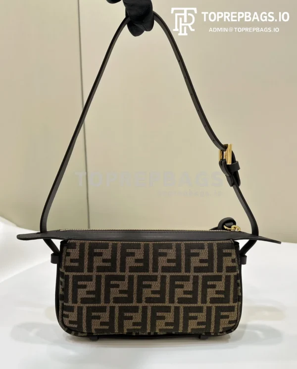 i1720428271_8809_1 Fendi Simply in Brown