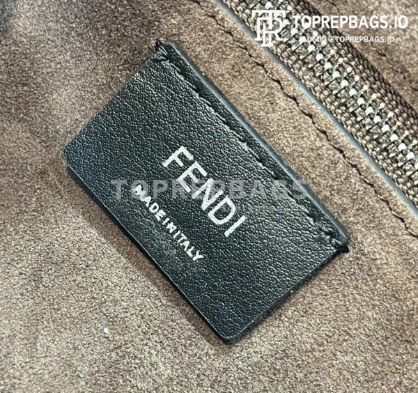 i1722847541_1262_1 Fendi Simply in Black