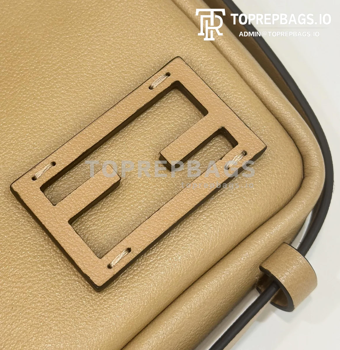i1722848862_3983_5 Fendi Simply in Beige