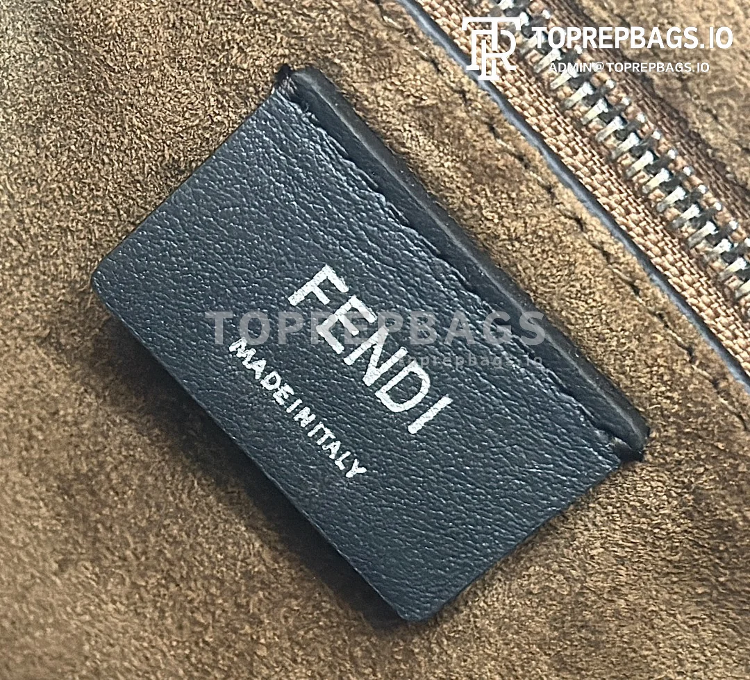 i1722848862_6195_1 Fendi Simply in Beige