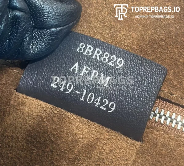 i1722848862_6856_7 Fendi Simply in Beige