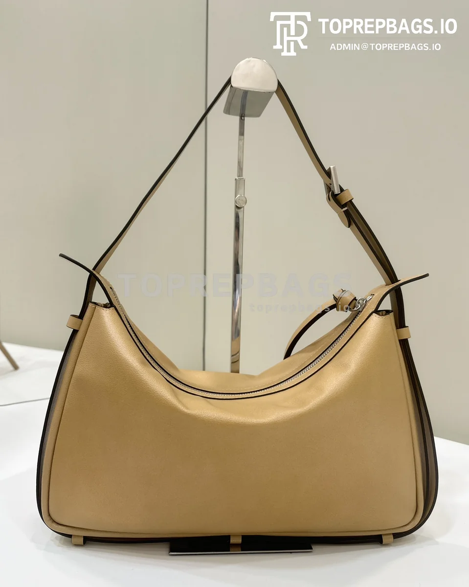 i1722848862_9280_6 Fendi Simply in Beige