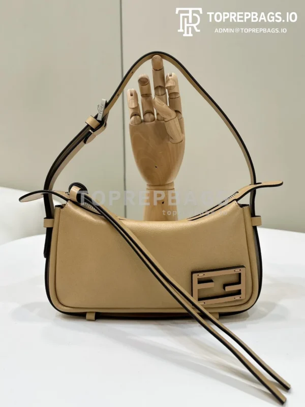 i1722852034_3417_0 Fendi Simply in Beige