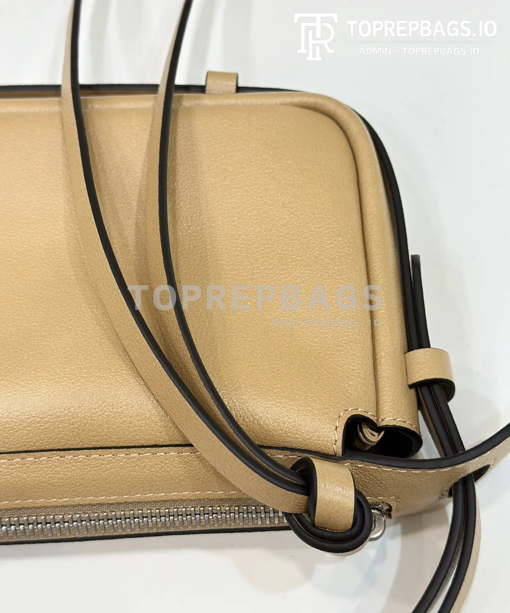 i1722852034_5004_3 Fendi Simply in Beige