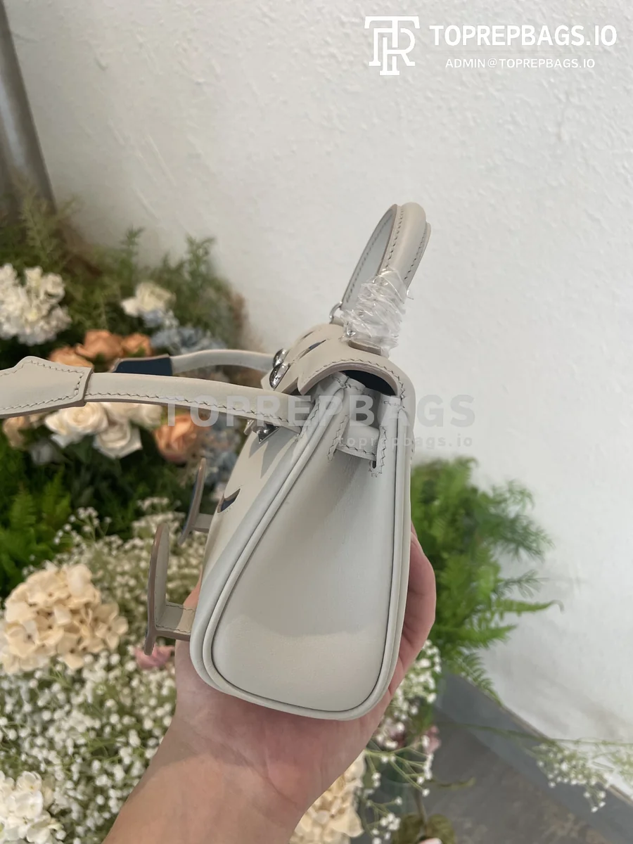 i1723441458_8541_4 Hermes Kelly in Grey