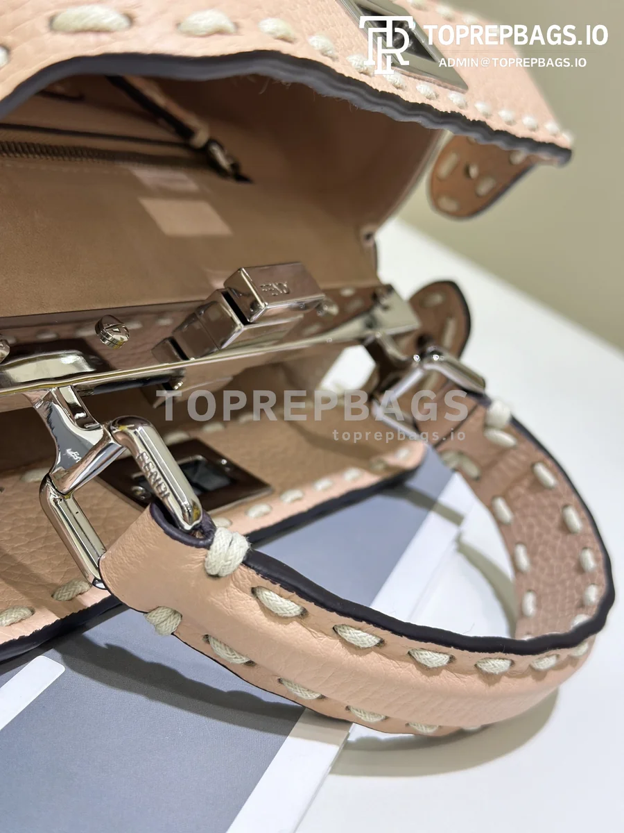 i1725266448_310_4 Fendi Peekaboo in Pink
