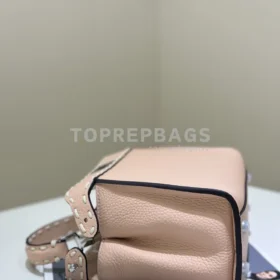 Fendi Peekaboo in Pink