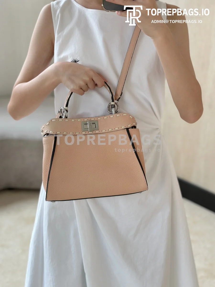 i1725267119_4634_1 Fendi Peekaboo in Pink