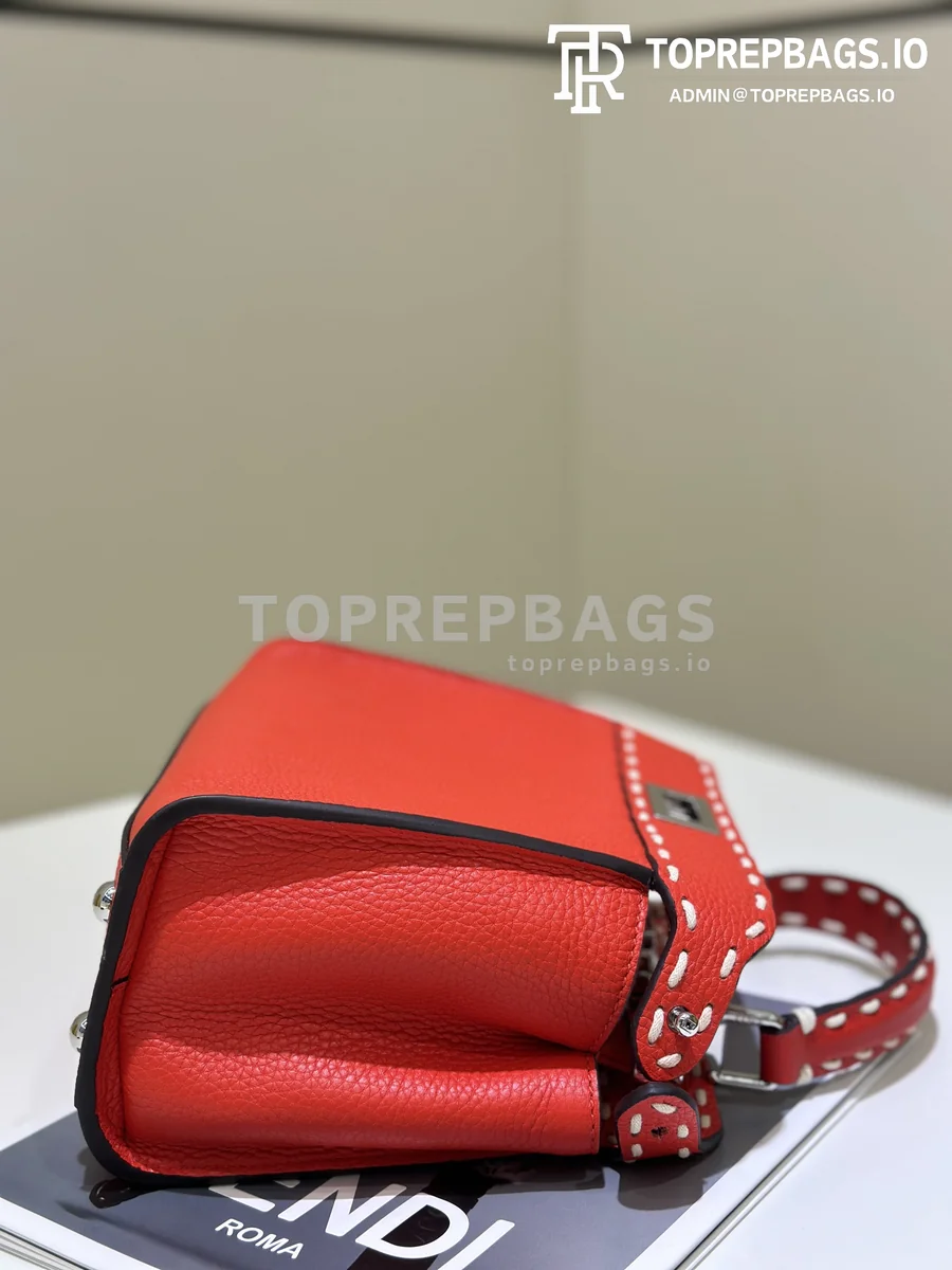 i1725267932_5638_2 Fendi Peekaboo in Red