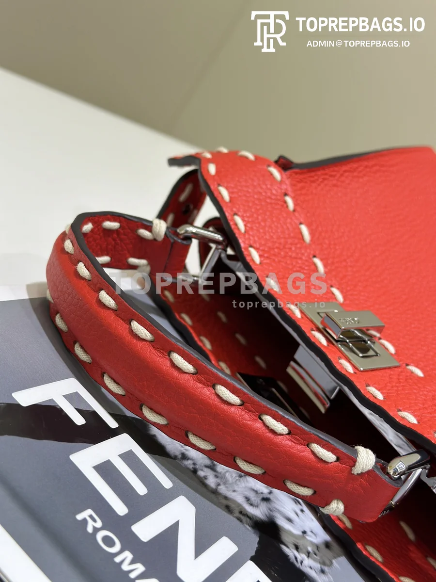 i1725267932_8638_4 Fendi Peekaboo in Red