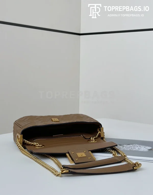 i1725527665_4613_8 Fendi Baguette in Brown