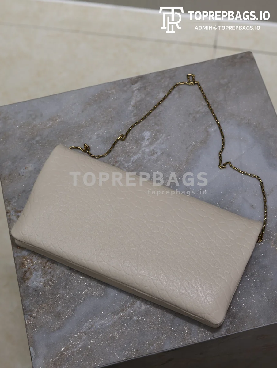 i1726301942_621_6 YSL Calypso Mini in White