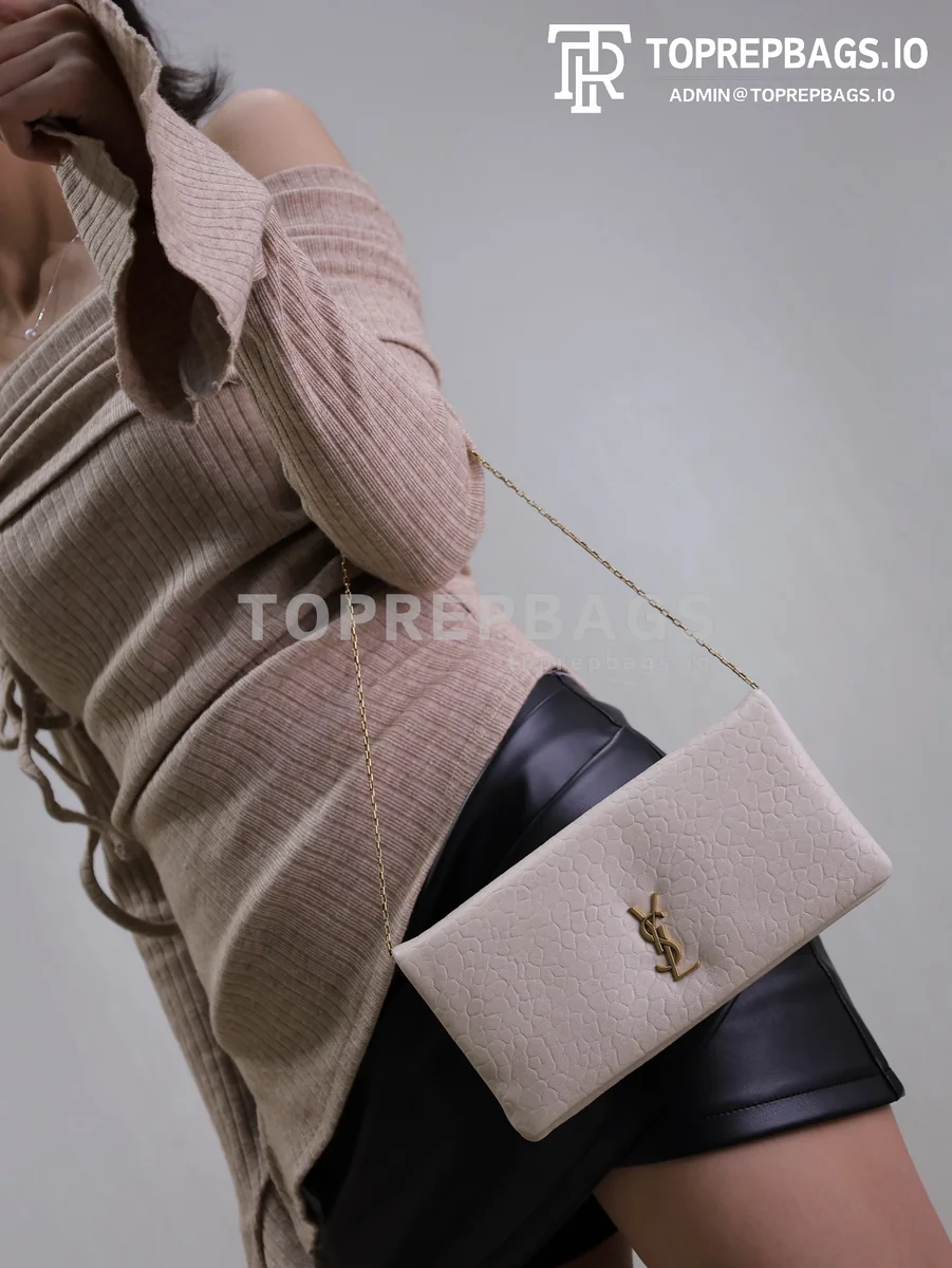 i1726302007_5950_0 YSL Calypso Mini in White