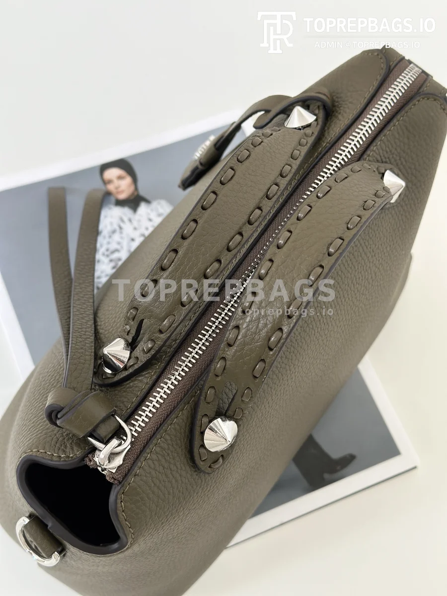 i1727343500_2553_6 Fendi By The Way Selleria in Green