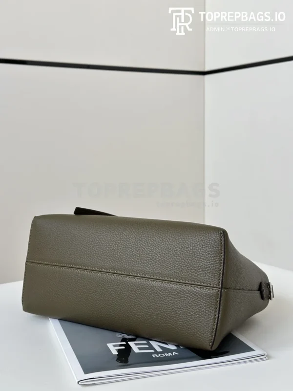 i1727343500_2821_2 Fendi By The Way Selleria in Green