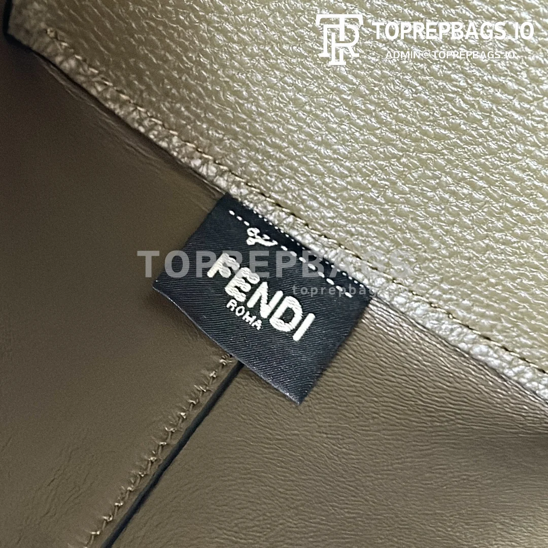 i1727343500_3716_3 Fendi By The Way Selleria in Green