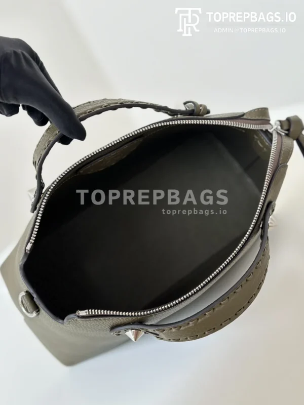 i1727343500_4741_8 Fendi By The Way Selleria in Green