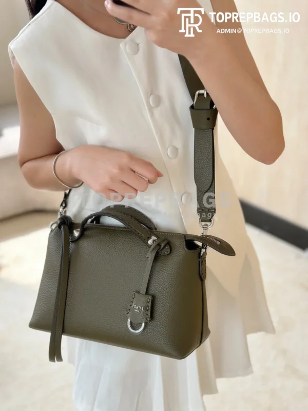 i1727343911_393_2 Fendi By The Way Selleria in Green
