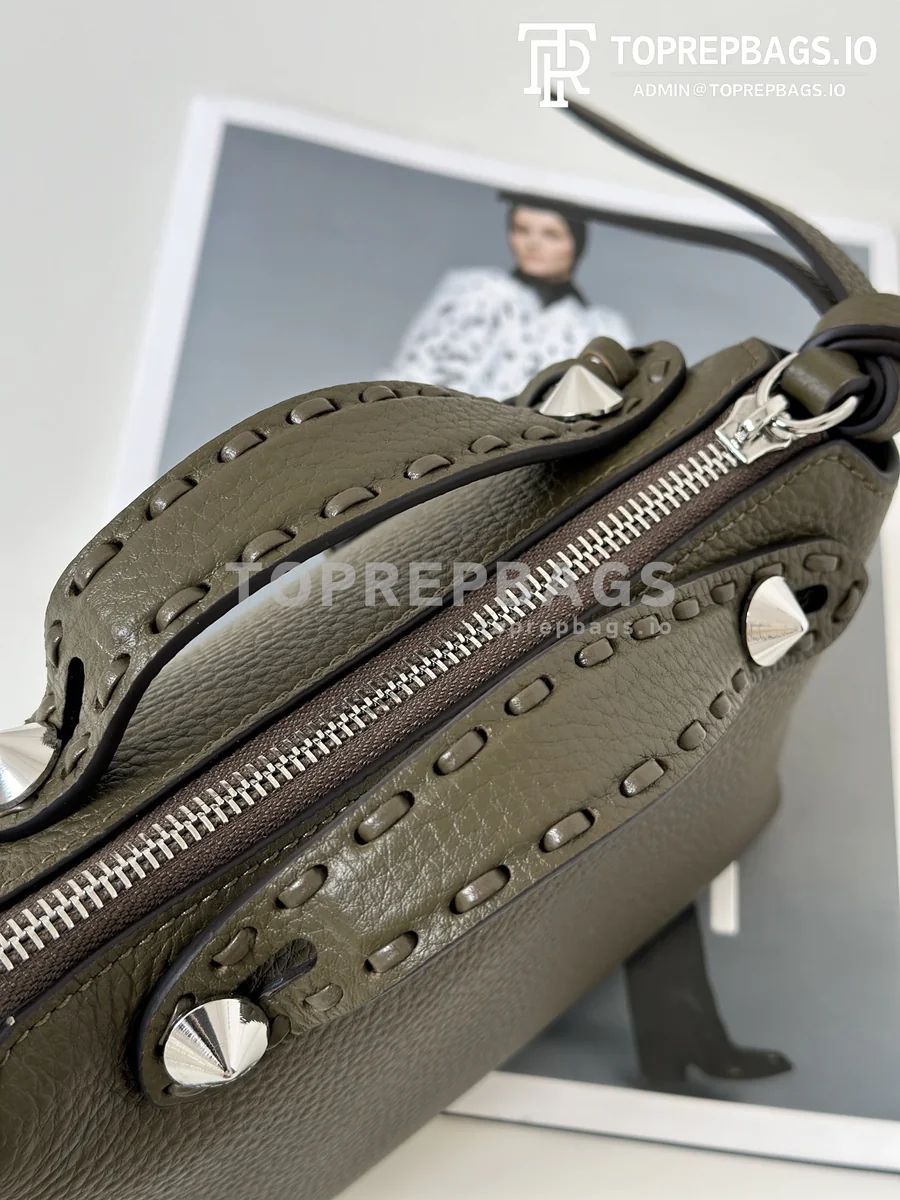 i1727345274_8778_3 Fendi By The Way Selleria in Green