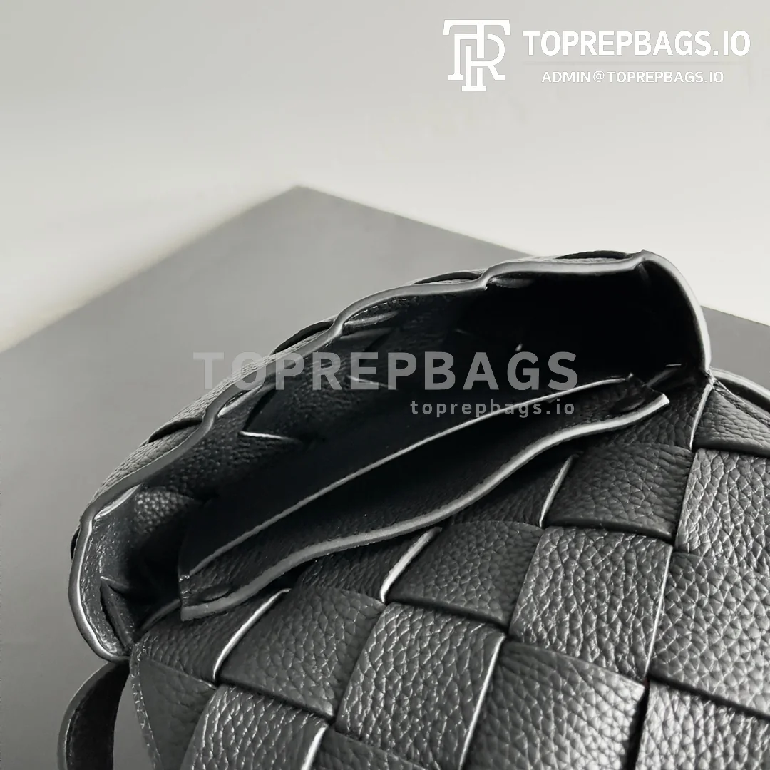 i1727661421_3675_0 Bottega Veneta Diago in Black