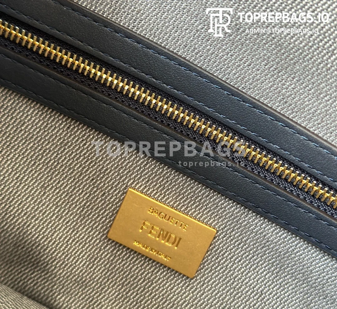 i1728984612_5781_0 Fendi Baguette Medium in Blue