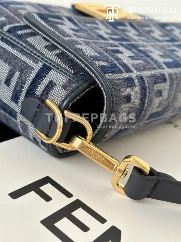 i1728984612_7407_3 Fendi Baguette Medium in Blue
