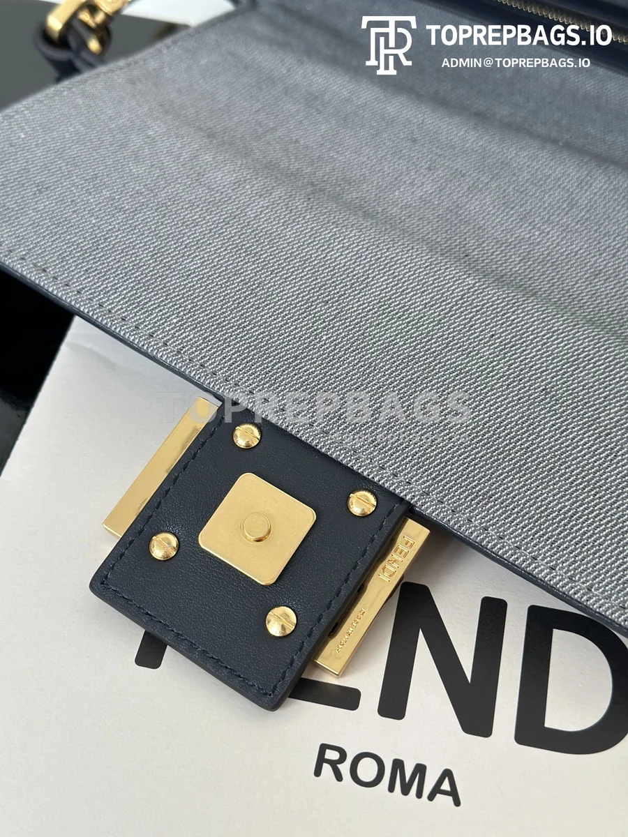 i1728984612_9765_4 Fendi Baguette Medium in Blue