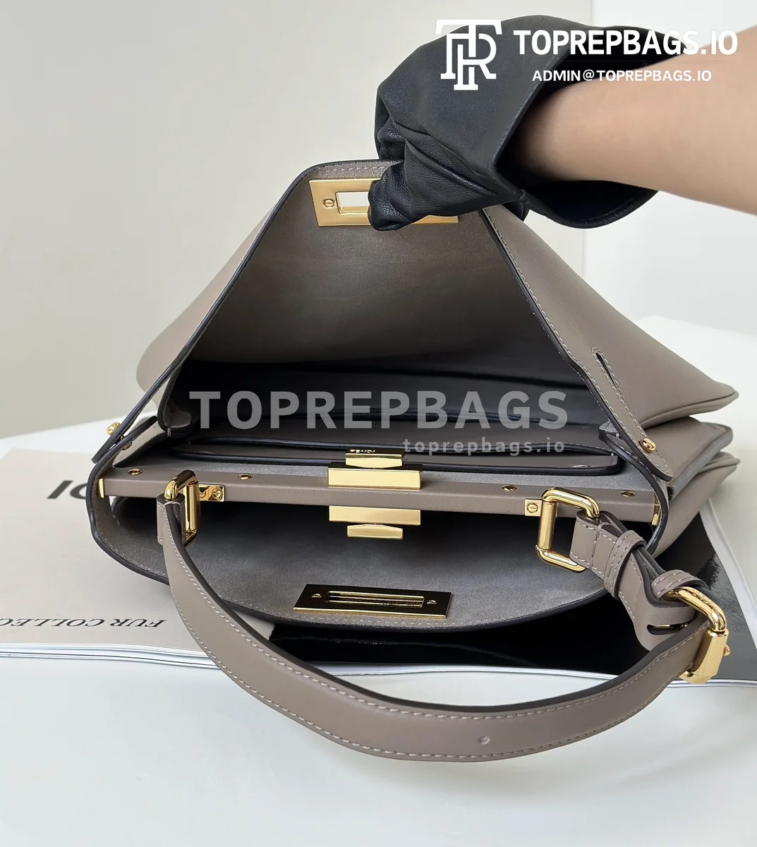 i1729673917_127_8 Fendi Peekaboo Medium in Taupe