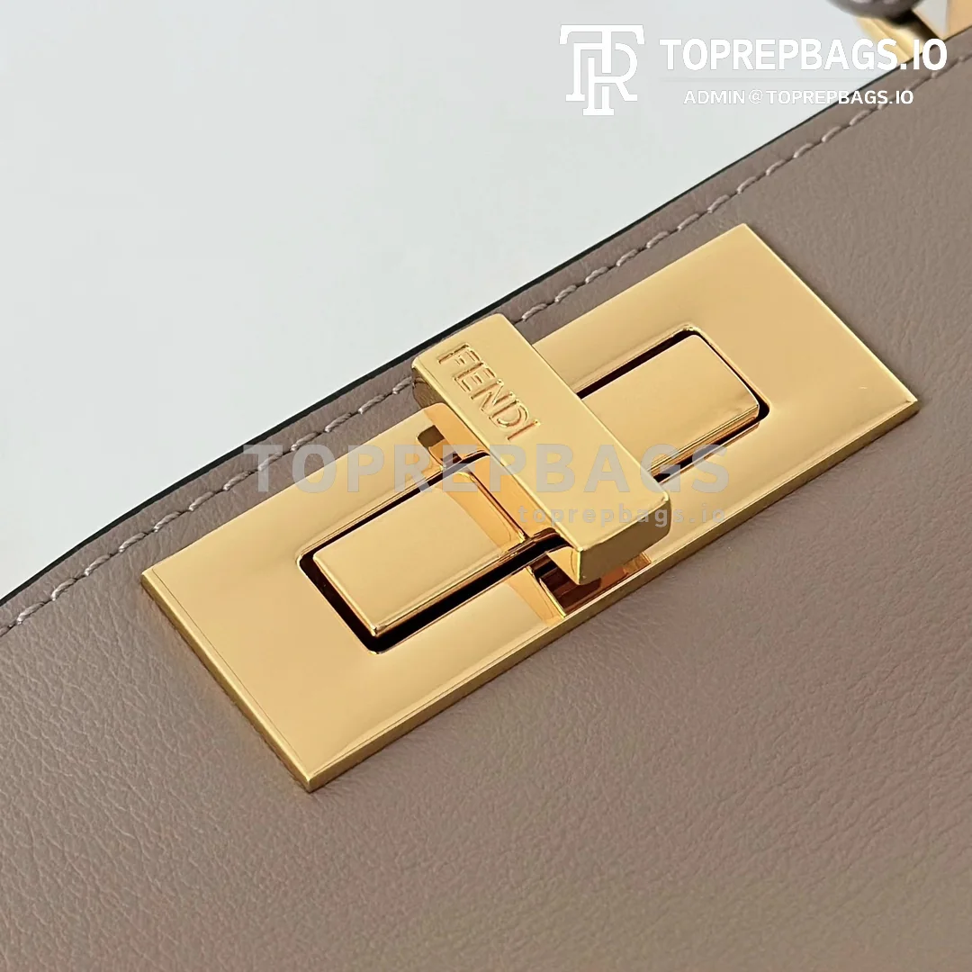 i1730537900_7773_3 Fendi Peekaboo Large in Taupe
