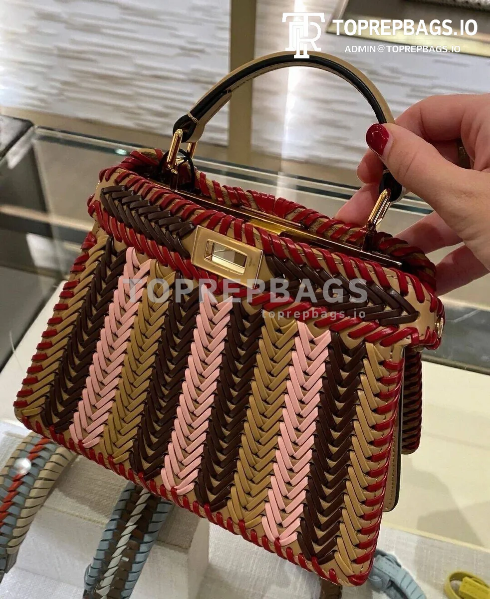 i1731667376_6706_0 Fendi Peekaboo ISeeU in Khaki