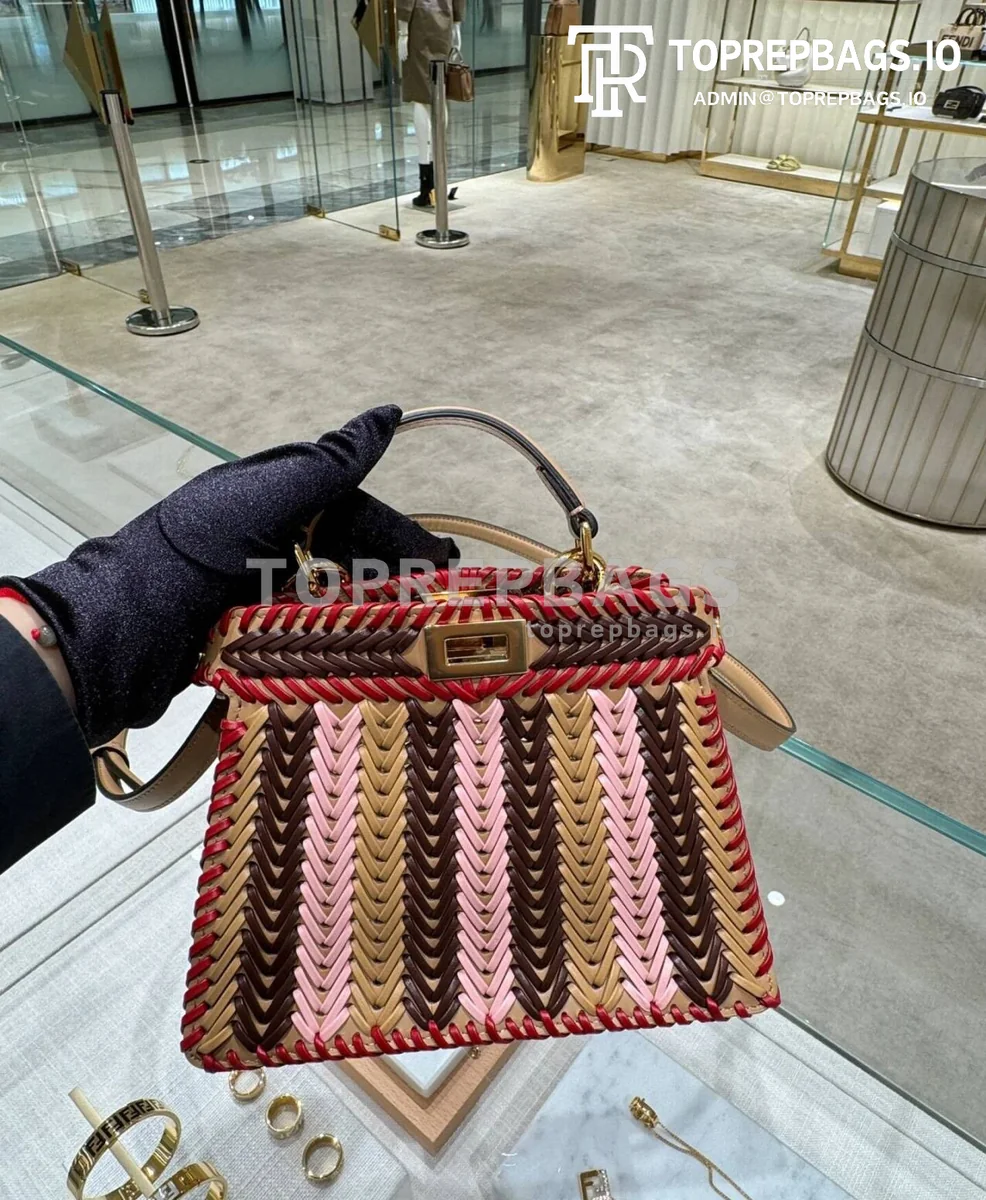 i1731667376_9108_1 Fendi Peekaboo ISeeU in Khaki